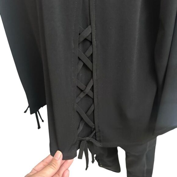 Chico’s Apparel Irene Lace up LS Top Solid Black size 2‎ NEW! Large srp $65 - Picture 3 of 8